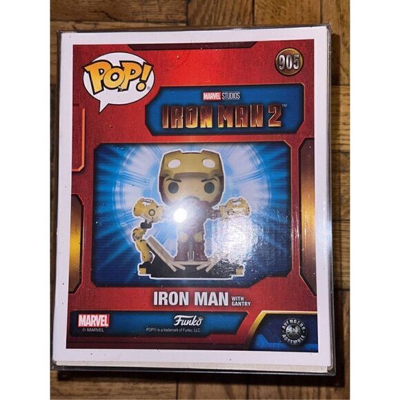 IRON MAN WITH GANTRY (METALLIC) (GLOWS IN THE DARK) - Picture 6 of 7